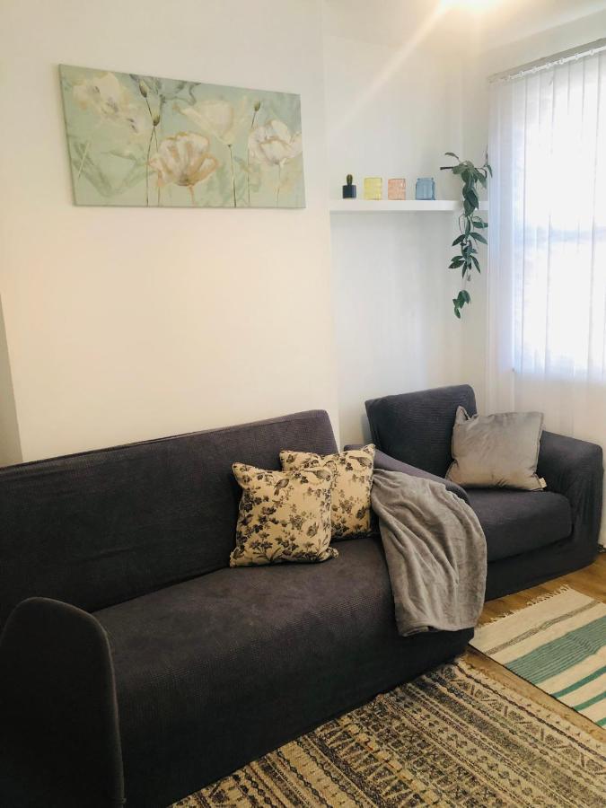 Super Location 2, 1Min Metro 10 Min From Camden Apartment Londra Exterior foto